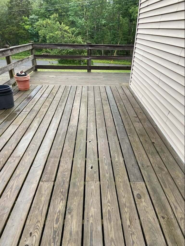 Deck wood surface before preparation